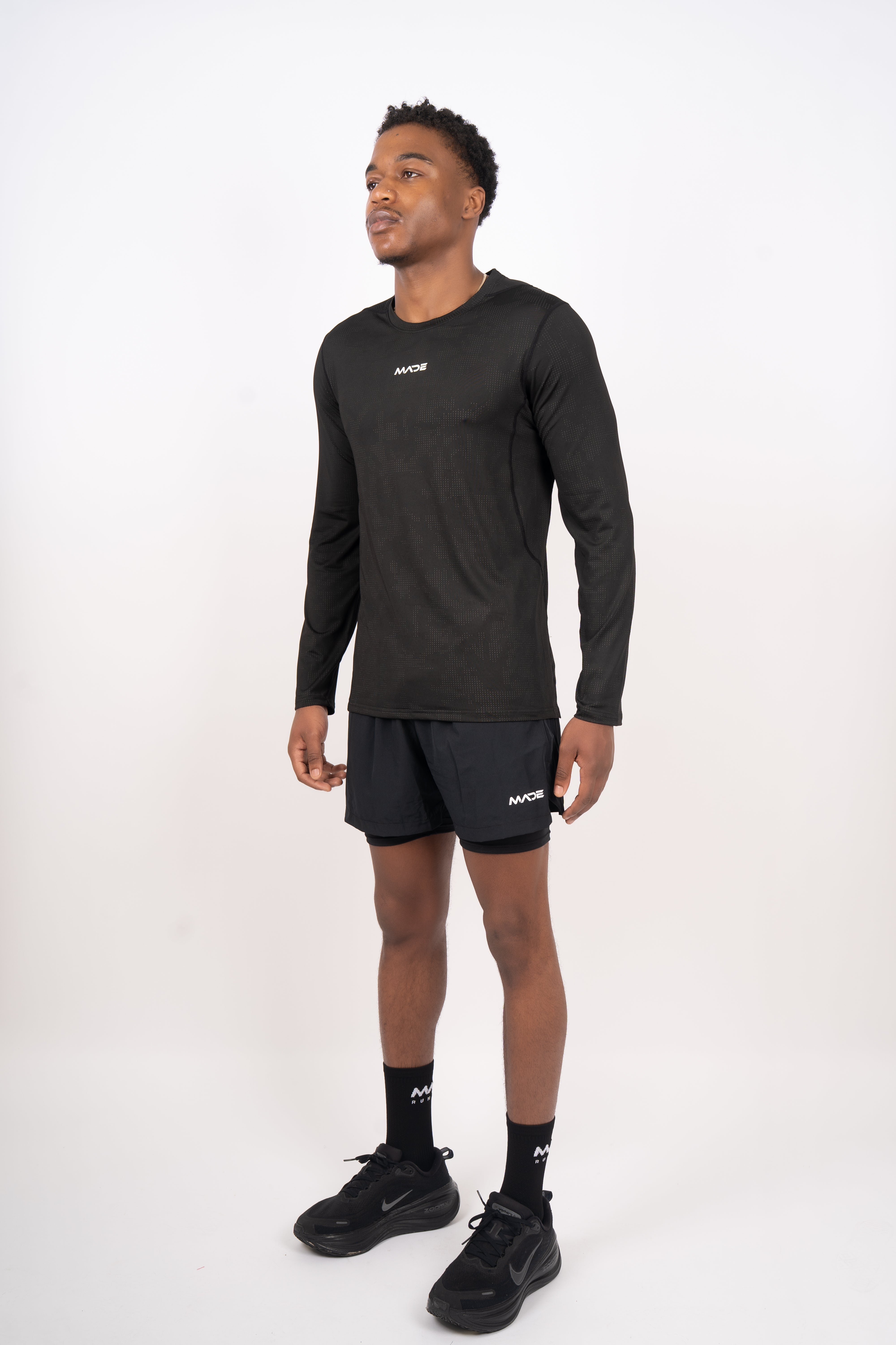 MADE TO TRAIN LONG SLEEVE